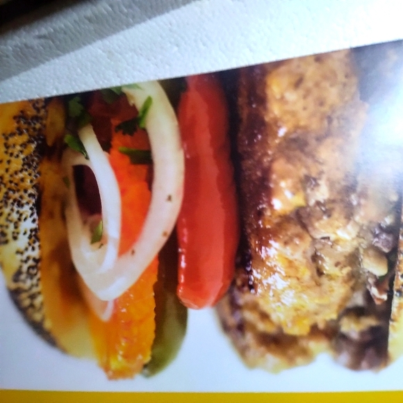 Build a Better Burger Celebrating Sutter Home's Annual Search for America's Best - Picture 7 of 14